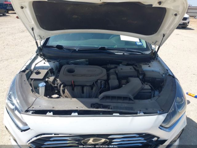 2018 HYUNDAI SONATA 5NPE34AF4JH637131 Photo 9