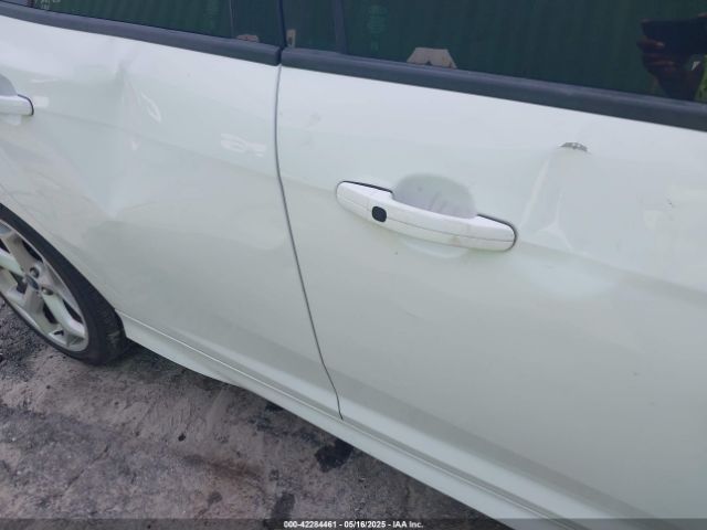 1FADP3L99EL311771 Ford FOCUS ST