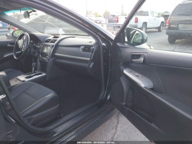 4T1BF1FK1EU820394 Toyota CAMRY SE