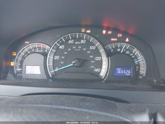 4T1BF1FK1EU820394 Toyota CAMRY SE