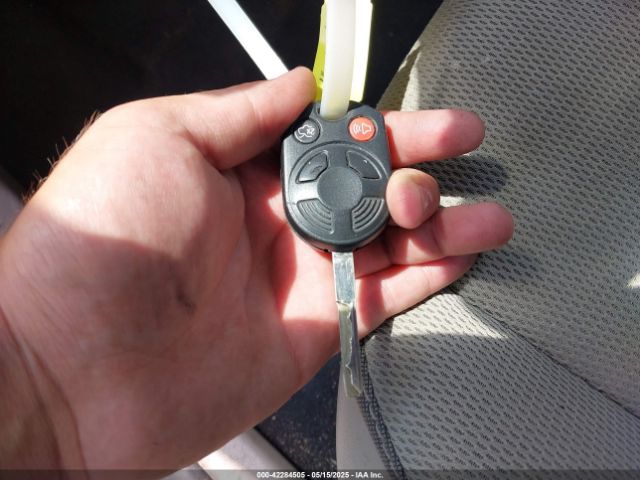 1FADP3F27EL297934 Ford FOCUS SE