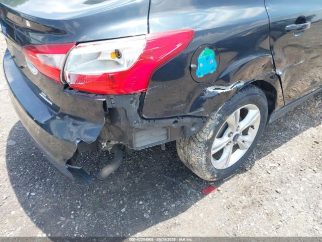 1FADP3F27EL297934 Ford FOCUS SE