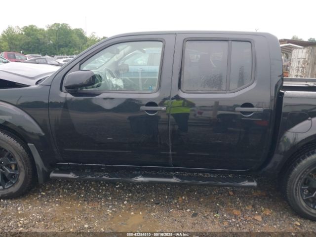 1N6AD0ERXJN748501 Nissan Frontier Sv
