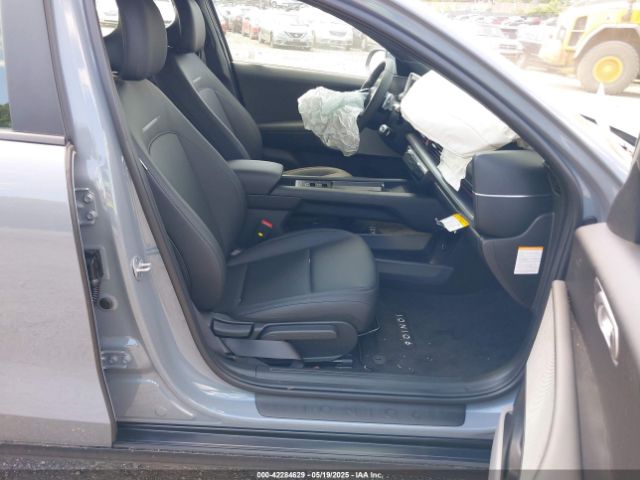 2025 HYUNDAI IONIQ 6 KMHM34AC6SA099070 Photo 4