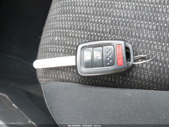 3HGGK5H57FM709473 Honda FIT LX