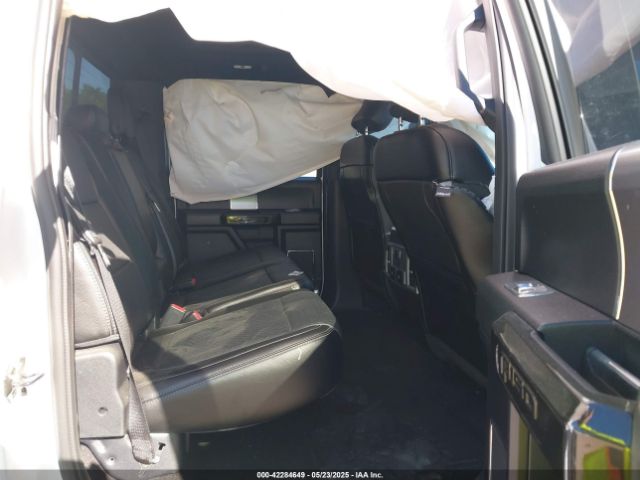 1FTEW1EF8HKC09462 Ford F-150 Lariat