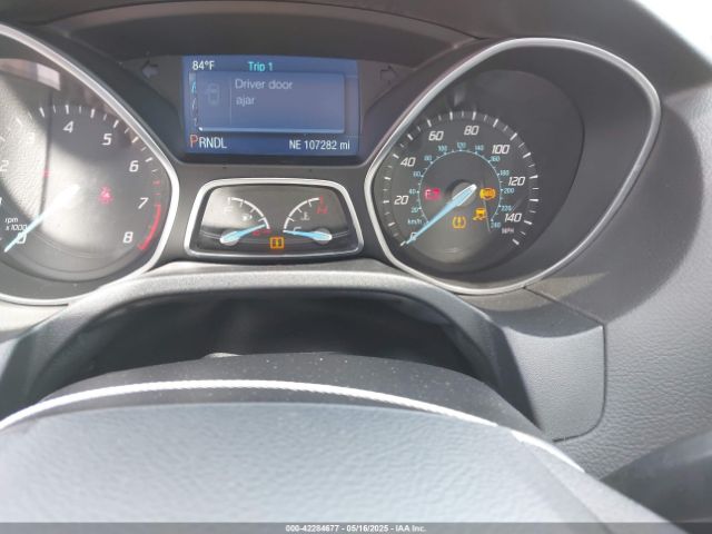 1FADP3F21EL394062 Ford FOCUS SE