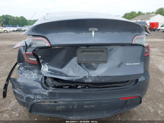 7SAYGDEE9PA130624 Tesla 2023