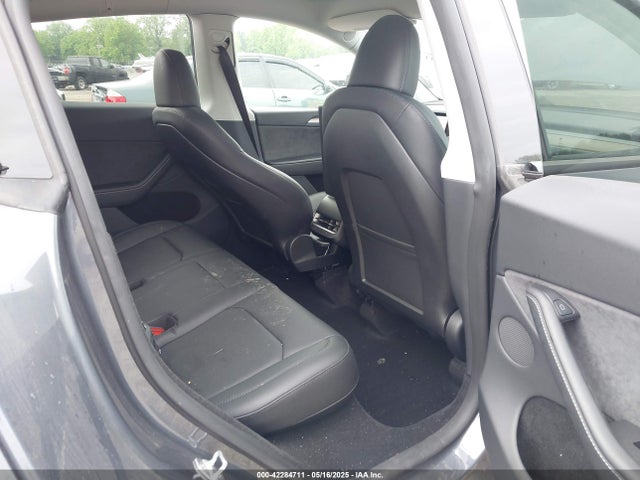 7SAYGDEE9PA130624 Tesla 2023