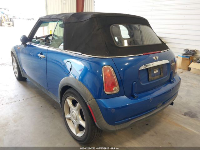 2006 MINI COOPER WMWRF33536TG14417 Photo 2