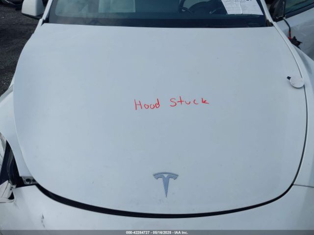 2022 TESLA MODEL Y 7SAYGDEE1NF354678 Photo 9