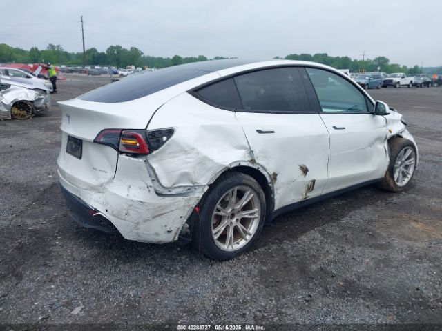 2022 TESLA MODEL Y 7SAYGDEE1NF354678 Photo 3