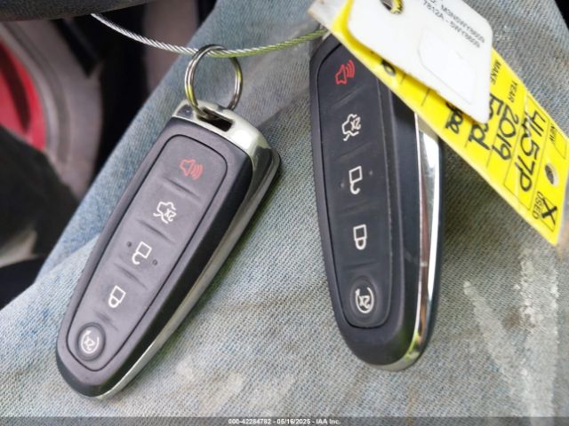 1FMCU9J97KUC29706 Ford Escape Titanium