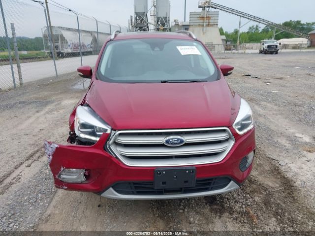 1FMCU9J97KUC29706 Ford Escape Titanium
