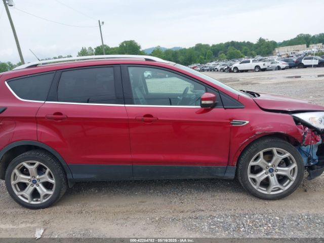 1FMCU9J97KUC29706 Ford Escape Titanium