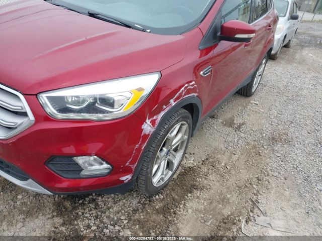 1FMCU9J97KUC29706 Ford Escape Titanium