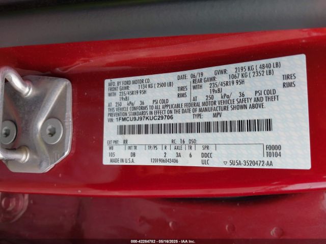 1FMCU9J97KUC29706 Ford Escape Titanium