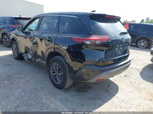 5N1BT3AAXPC889130 Nissan Rogue S Fwd