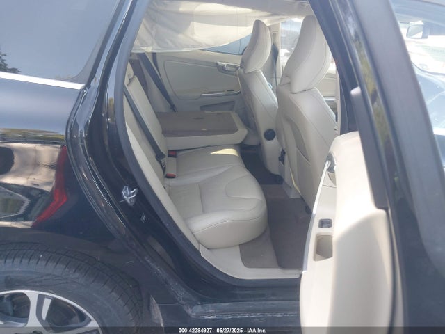 YV4902DZ6E2522216 Volvo Xc60 T6 R-design