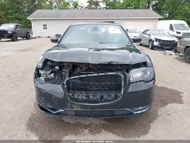 2C3CCAGG1FH923044 Chrysler 300 300s