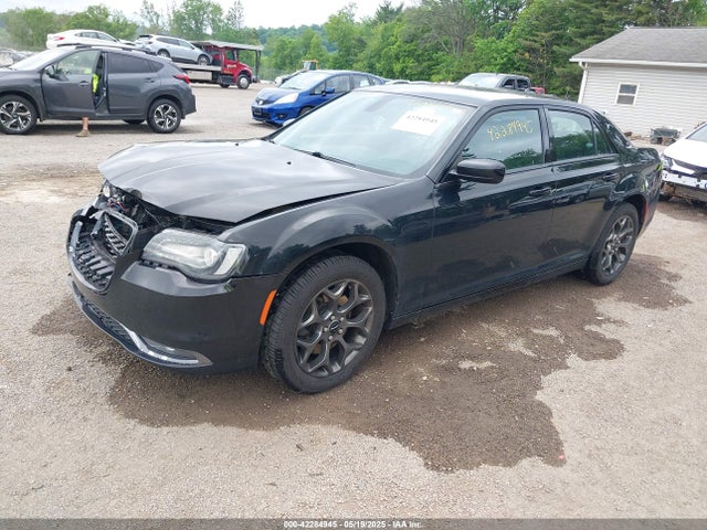 2C3CCAGG1FH923044 Chrysler 300 300s