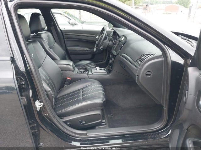 2C3CCAGG1FH923044 Chrysler 300 300s