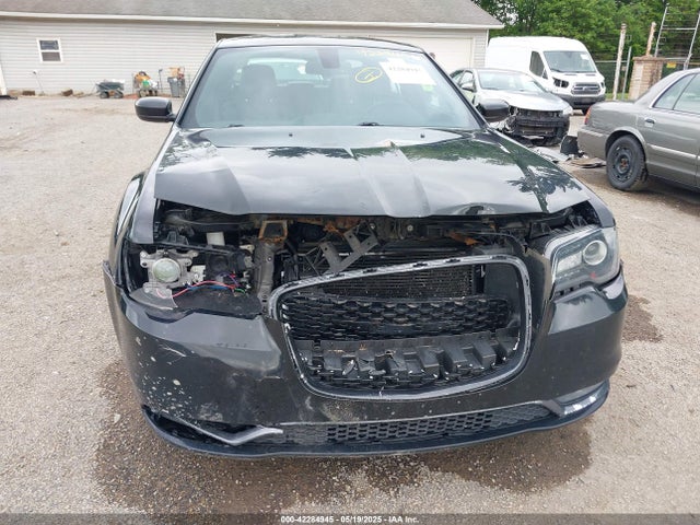 2C3CCAGG1FH923044 Chrysler 300 300s
