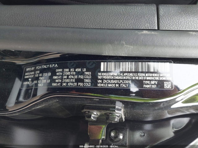 ZACNJBAB1LPL33916 Jeep Renegade Sport 4x4