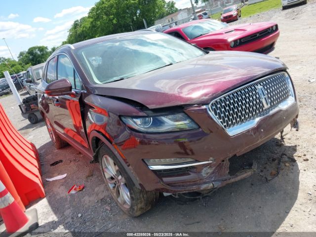 2019 LINCOLN MKC 5LMCJ2C96KUL17527