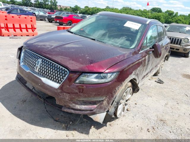 2019 LINCOLN MKC 5LMCJ2C96KUL17527 Photo 1