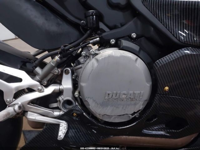 2024 DUCATI PANIGALE ZDMHAATW6RB015078 Photo 7