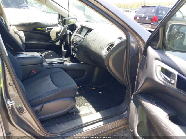 5N1DR2MN2KC595357 Nissan Pathfinder Sv