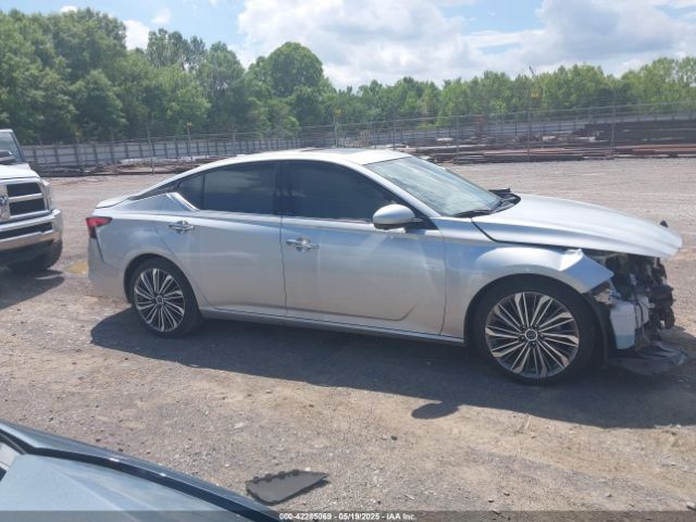 1N4BL4EV7PN370604 Nissan Altima Sl Fwd