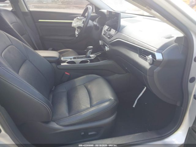 1N4BL4EV7PN370604 Nissan Altima Sl Fwd