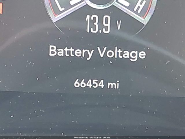 2C3CDZAG4HH572900 Dodge Challenger Sxt Plus