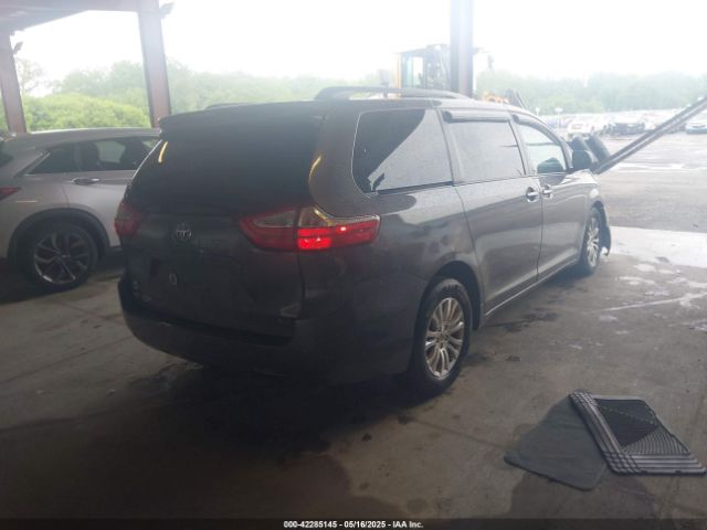 2016 TOYOTA SIENNA 5TDYK3DC7GS763658 Photo 3