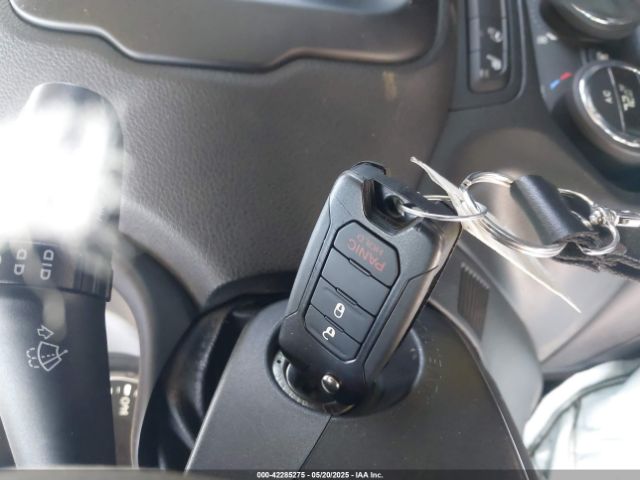2015 JEEP RENEGADE ZACCJADT6FPC18113 Photo 10
