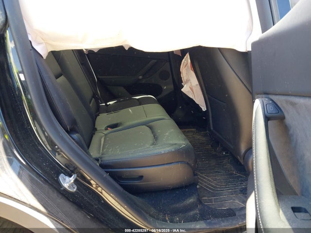 2024 TESLA MODEL Y 7SAYGAEE7RF122946 Photo 7