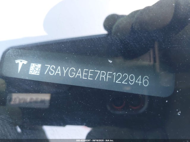 2024 TESLA MODEL Y 7SAYGAEE7RF122946 Photo 8