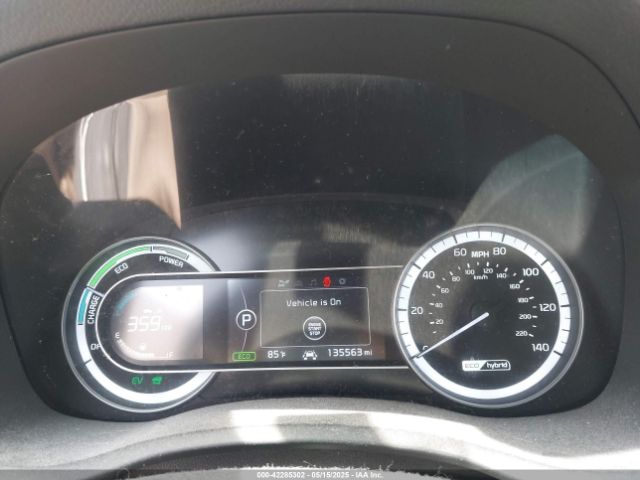 KNDCB3LC3K5282557 KIA NIRO LX