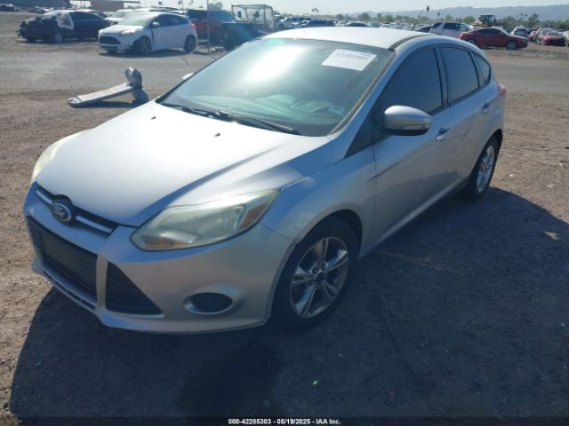 1FADP3K28EL185570 Ford FOCUS SE