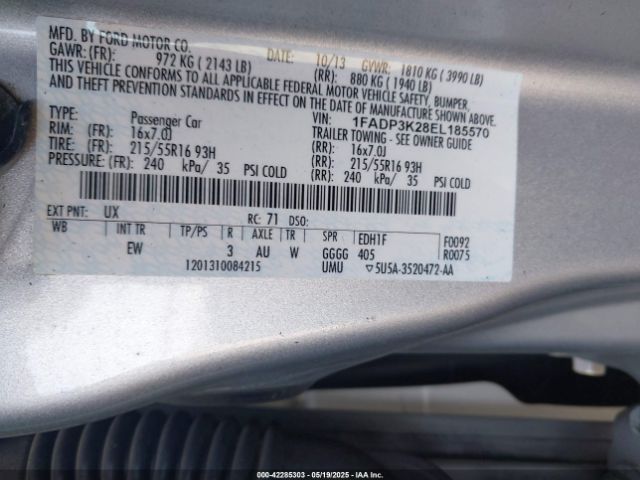 1FADP3K28EL185570 Ford FOCUS SE