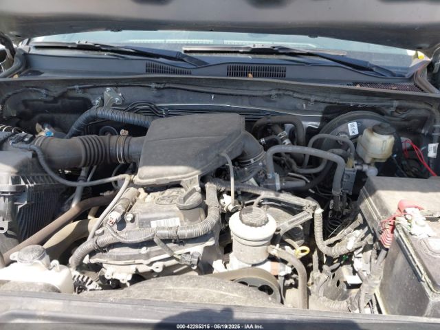 5TFSX5EN7KX067145 Toyota Tacoma Sr