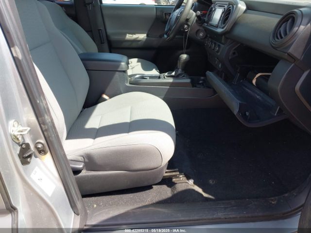5TFSX5EN7KX067145 Toyota Tacoma Sr