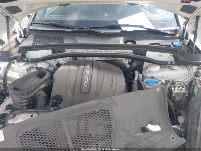 2018 PORSCHE MACAN WP1AA2A54JLB22639 Photo 9
