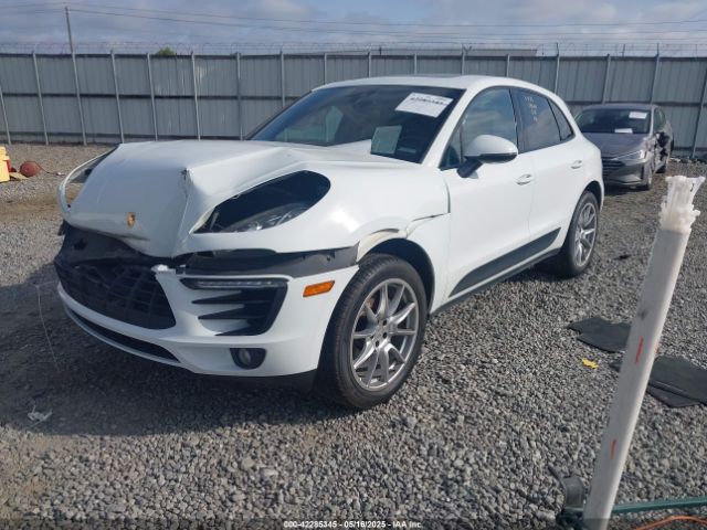 2018 PORSCHE MACAN WP1AA2A54JLB22639 Photo 1