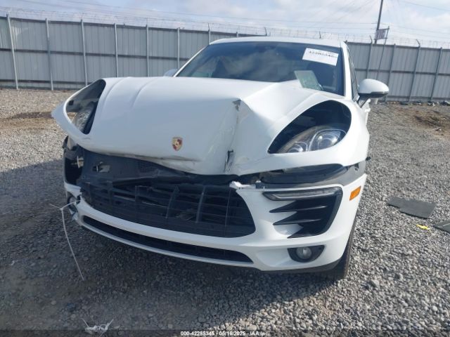 2018 PORSCHE MACAN WP1AA2A54JLB22639 Photo 5