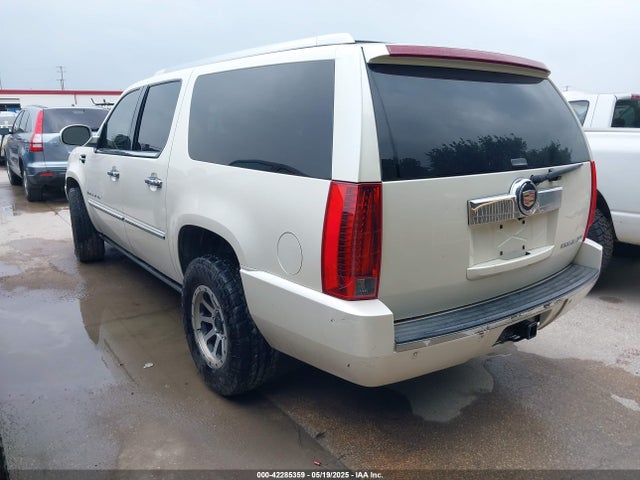2007 CADILLAC ESCALADE ESV 1GYFK66847R416492 Photo 2