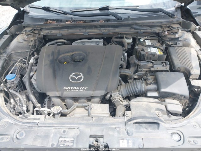 JM1GJ1U51G1447495 Mazda py