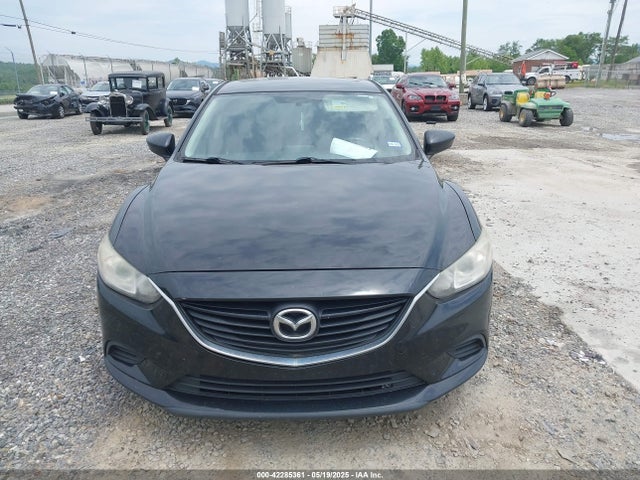 JM1GJ1U51G1447495 Mazda py
